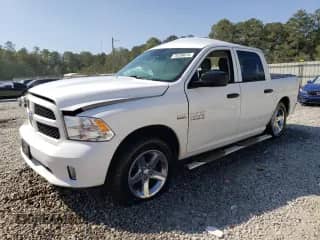 2016 Ram 1500 Tradesman z VIN 1C6RR6KT5GS304907, wystawiony jako Copart lot #76258674 z przebiegiem Nie podano mil oraz Nie do naprawy • Non repairable. Historia ofert i sprzedaży dostępna na DreamBid. Obrazek 1.