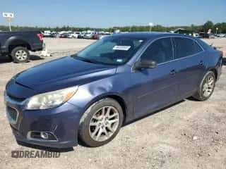 2015 Chevrolet Malibu LT z VIN 1G11C5SL1FF302993, wystawiony jako Copart lot #90338965 z przebiegiem 160 649 mil mil oraz Czysty tytuł • Clean title. Historia ofert i sprzedaży dostępna na DreamBid. Obrazek 1.