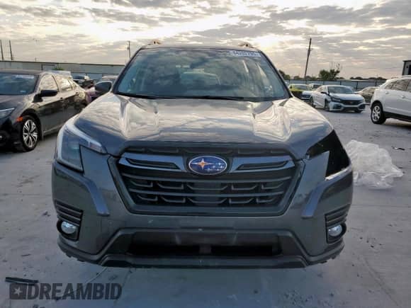 2023 Subaru Forester Limited z VIN JF2SKAPC3PH481061, wystawiony jako Copart lot #84202795 z przebiegiem 29 269 mil mil oraz Szkoda całkowita • Salvage title. Historia ofert i sprzedaży dostępna na DreamBid. Obrazek 5.