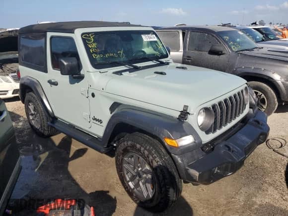 2024 Jeep Wrangler Sport с VIN 1C4PJXAGXRW304172, выставлен на аукционе Copart как лот 75184474 с пробегом Не указан миль и На запчасти • Non repairable. История ставок и продаж доступна на DreamBid. Изображение 4.