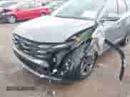 2025 Hyundai Tucson SEL Convenience с VIN 5NMJC3DE6SH502582, выставлен на аукционе IAAI как лот 42272226 с пробегом 4 137 миль миль и . История ставок и продаж доступна на DreamBid. Изображение 6.