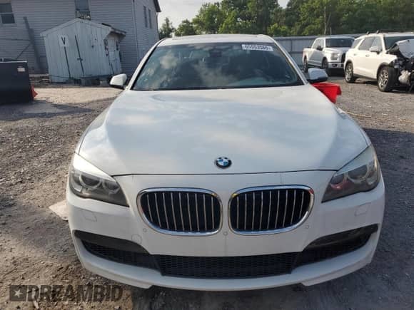 2014 BMW 7 Series ALPINA B7 xDrive with VIN WBAYF8C51ED653411, listed as a Copart auction lot 65553565 with 93,322 mi miles and Clean title. Bid and sale history available at DreamBid. Image 5.