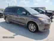 2012 Toyota Sienna XLE AAS с VIN 5TDYK3DC9CS236103, выставлен на аукционе Copart как лот 80805125 с пробегом 203 285 миль миль и Списание • Salvage title. История ставок и продаж доступна на DreamBid. Изображение 4.