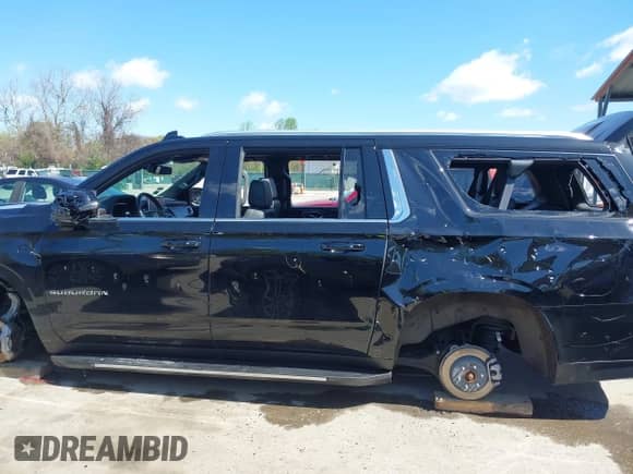 2023 Chevrolet Suburban LT с VIN 1GNSKCKD7PR242561, выставлен на аукционе IAAI как лот 41967485 с пробегом Не указан миль и . История ставок и продаж доступна на DreamBid. Изображение 6.