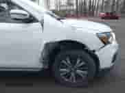 2018 Nissan Pathfinder S с VIN 5N1DR2MM3JC664174, выставлен на аукционе IAAI как лот 41396360 с пробегом 131 589 миль миль и . История ставок и продаж доступна на DreamBid. Изображение 6.