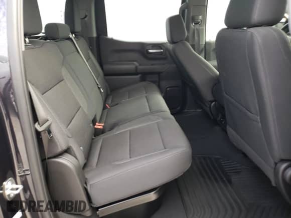 2024 Chevrolet Silverado 1500 Custom Trail Boss z VIN 3GCPDCEK8RG398601, wystawiony jako Copart lot #88468505 z przebiegiem 933 mil mil oraz Szkoda całkowita • Salvage title. Historia ofert i sprzedaży dostępna na DreamBid. Obrazek 11.