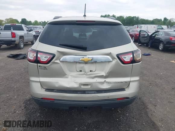 2014 Chevrolet Traverse LT с VIN 1GNKRGKD3EJ331588, выставлен на аукционе IAAI как лот 42053014 с пробегом 230 482 миль миль и . История ставок и продаж доступна на DreamBid. Изображение 16.