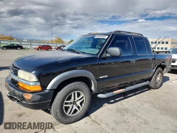 2003 Chevrolet S-10 LS with VIN 1GCDT13X53K180687, listed as a Copart auction lot 89549505 with 142,593 mi miles and Salvage title. Bid and sale history available at DreamBid. Image 1.
