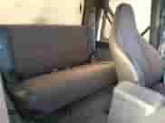 2000 Jeep Wrangler Sport z VIN 1J4FA49S9YP761383, wystawiony jako Copart lot #82173305 z przebiegiem 188 924 mil mil oraz Czysty tytuł • Clean title. Historia ofert i sprzedaży dostępna na DreamBid. Obrazek 11.