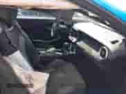 2022 Chevrolet Camaro LT1 с VIN 1G1FF1R75N0134663, выставлен на аукционе IAAI как лот 42726261 с пробегом 46 461 миль миль и . История ставок и продаж доступна на DreamBid. Изображение 5.