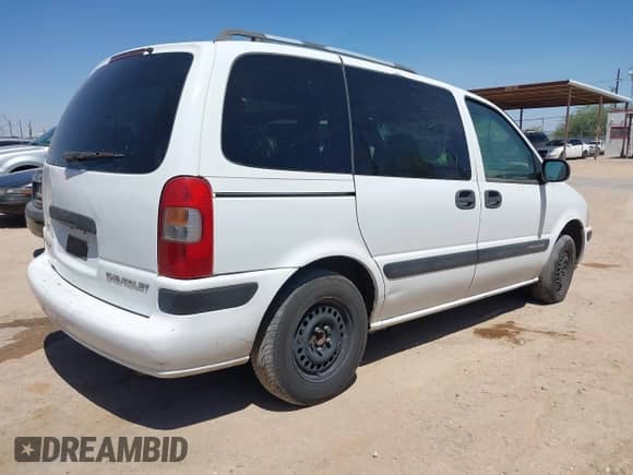 1999 Chevrolet Venture Plus 1SB с VIN 1GNDU03E9XD190968, выставлен на аукционе IAAI как лот 42305511 с пробегом 293 579 миль миль и . История ставок и продаж доступна на DreamBid. Изображение 4.