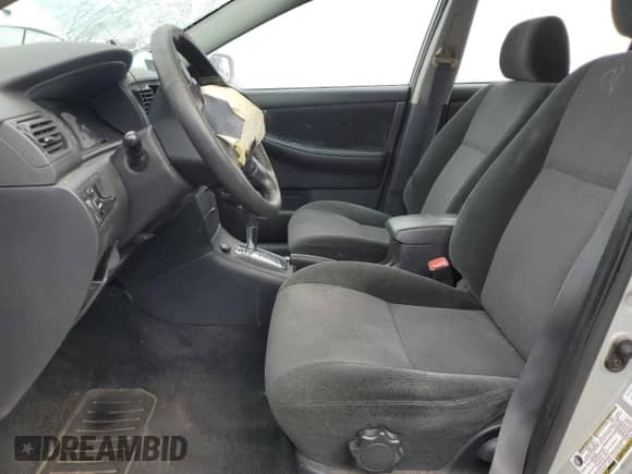 2004 Toyota Corolla CE с VIN 1NXBR32E64Z280381, выставлен на аукционе Copart как лот 66693145 с пробегом Не указан миль и На запчасти • Non repairable. История ставок и продаж доступна на DreamBid. Изображение 7.