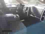 2018 Ram 1500 SLT z VIN 1C6RR6GG2JS303880, wystawiony jako IAAI lot #42138224 z przebiegiem 120 533 mil mil oraz . Historia ofert i sprzedaży dostępna na DreamBid. Obrazek 5.