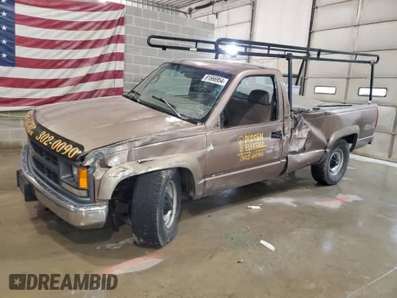 1997 Chevrolet Silverado 2500 с VIN 1GCGK24R4VZ218989, выставлен на аукционе Copart как лот 81666954 с пробегом 286 219 миль миль и Списание • Salvage title. История ставок и продаж доступна на DreamBid. Изображение 1.
