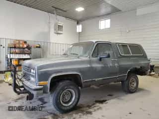 1990 Chevrolet Blazer с VIN 1GNEV18K0LF158897, выставлен на аукционе Copart как лот 83863844 с пробегом 146 622 миль миль и Списание • Salvage title. История ставок и продаж доступна на DreamBid. Изображение 1.