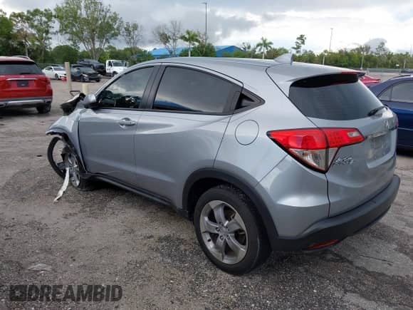 2022 Honda HR-V LX с VIN 3CZRU5H34NM723033, выставлен на аукционе IAAI как лот 43202425 с пробегом Не указан миль и . История ставок и продаж доступна на DreamBid. Изображение 3.