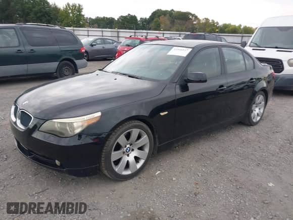 2004 BMW 5 Series 530i с VIN WBANA73564B810811, выставлен на аукционе IAAI как лот 43548537 с пробегом 108 684 миль миль и . История ставок и продаж доступна на DreamBid. Изображение 2.