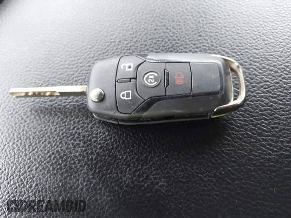 2016 Ford F-150 XLT z VIN 1FTFX1EG1GFD36961, wystawiony jako IAAI lot #43403194 z przebiegiem 99 987 mil mil oraz . Historia ofert i sprzedaży dostępna na DreamBid. Obrazek 11.