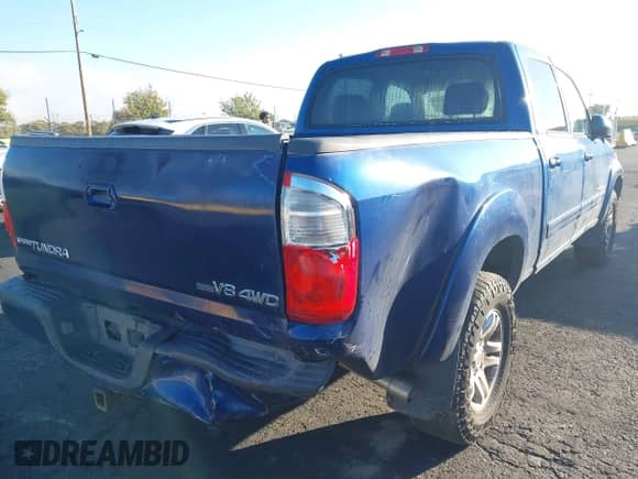 2005 Toyota Tundra Limited с VIN 5TBDT48185S490150, выставлен на аукционе IAAI как лот 43476350 с пробегом 285 794 миль миль и . История ставок и продаж доступна на DreamBid. Изображение 6.