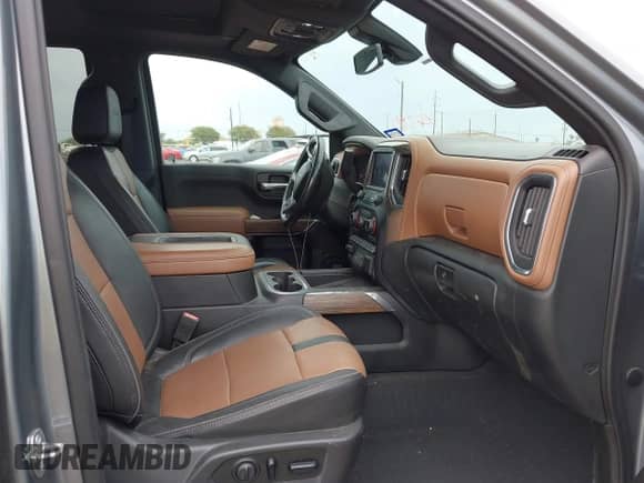 2019 Chevrolet Silverado 1500 High Country с VIN 1GCUYHEL2KZ389699, выставлен на аукционе IAAI как лот 42670901 с пробегом 54 502 миль миль и . История ставок и продаж доступна на DreamBid. Изображение 5.