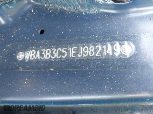 2014 BMW 3 Series 328i xDrive z VIN WBA3B3C51EJ982149, wystawiony jako IAAI lot #42897290 z przebiegiem 130 498 mil mil oraz . Historia ofert i sprzedaży dostępna na DreamBid. Obrazek 18.