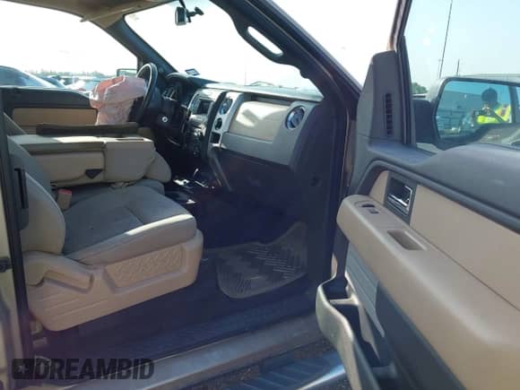 2013 Ford F-150 XL with VIN 1FTFX1CF0DKD94413, listed as a IAAI auction lot 42503182 with 85,104 mi miles and . Bid and sale history available at DreamBid. Image 5.