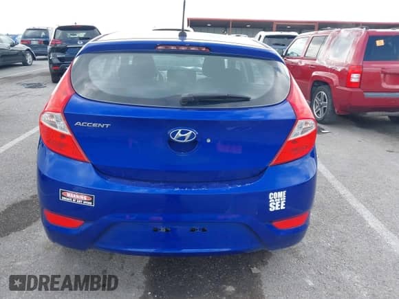 2012 Hyundai Accent GS z VIN KMHCT5AE4CU045544, wystawiony jako IAAI lot #42795330 z przebiegiem 139 438 mil mil oraz . Historia ofert i sprzedaży dostępna na DreamBid. Obrazek 16.