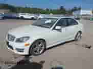 2012 Mercedes-Benz C 300 Sport с VIN WDDGF8BB2CA648843, выставлен на аукционе IAAI как лот 43238906 с пробегом 157 941 миль миль и . История ставок и продаж доступна на DreamBid. Изображение 2.