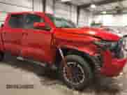 2024 Toyota Tacoma SR5 z VIN 3TYLB5JNXRT023878, wystawiony jako IAAI lot #43246001 z przebiegiem 9 321 mil mil oraz . Historia ofert i sprzedaży dostępna na DreamBid. Obrazek 18.