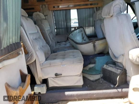 1994 Chevrolet Chevy Van with VIN 1GBEG25K9RF176079, listed as a Copart auction lot 65824634 with 180,507 mi miles and Clean title. Bid and sale history available at DreamBid. Image 11.