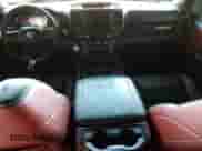 2019 Ram 1500 z VIN 1C6RRELG7KN716670, wystawiony jako Copart lot #70481274 z przebiegiem 115 830 mil mil oraz Szkoda całkowita • Salvage title. Historia ofert i sprzedaży dostępna na DreamBid. Obrazek 8.