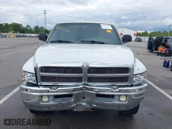 1999 Dodge 1500 with VIN 3B7HF12Y2XG116753, listed as a IAAI auction lot 42323719 with Not provided miles and . Bid and sale history available at DreamBid. Image 12.