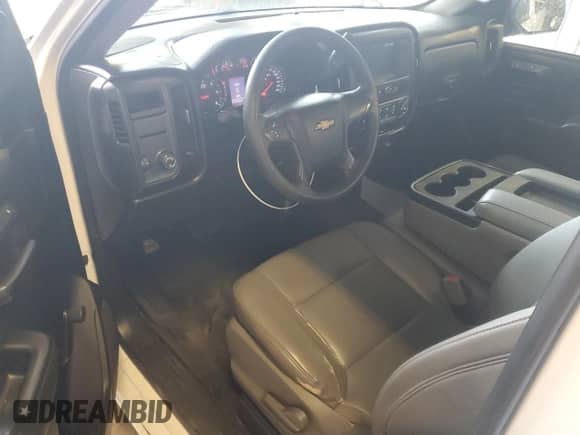 2018 Chevrolet Silverado 1500 Work Truck z VIN 1GCNCNEH0JZ257911, wystawiony jako Copart lot #86826555 z przebiegiem 179 192 mil mil oraz Czysty tytuł • Clean title. Historia ofert i sprzedaży dostępna na DreamBid. Obrazek 8.