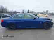 2011 BMW 3 Series 335is с VIN WBADX1C59BE570589, выставлен на аукционе IAAI как лот 41483381 с пробегом 115 860 миль миль и . История ставок и продаж доступна на DreamBid. Изображение 14.