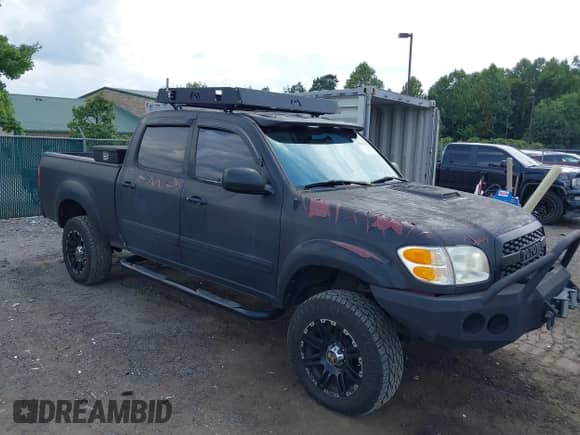 2004 Toyota Tundra Limited с VIN 5TBDT48114S462270, выставлен на аукционе IAAI как лот 42993125 с пробегом 141 004 миль миль и . История ставок и продаж доступна на DreamBid. Изображение 1.