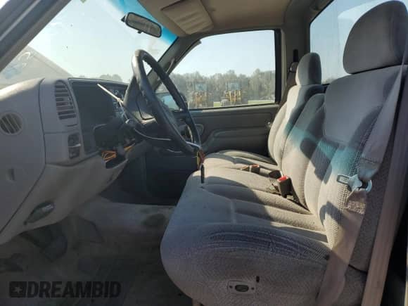 1996 GMC Sierra 1500 с VIN 1GTEC14R5TZ538320, выставлен на аукционе Copart как лот 75841034 с пробегом 195 357 миль миль и Списание • Salvage title. История ставок и продаж доступна на DreamBid. Изображение 7.