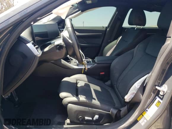 2024 BMW i4 M50 with VIN WBY33AW07RFR67375, listed as a Copart auction lot 62232485 with 19,819 mi miles and Salvage title. Bid and sale history available at DreamBid. Image 7.