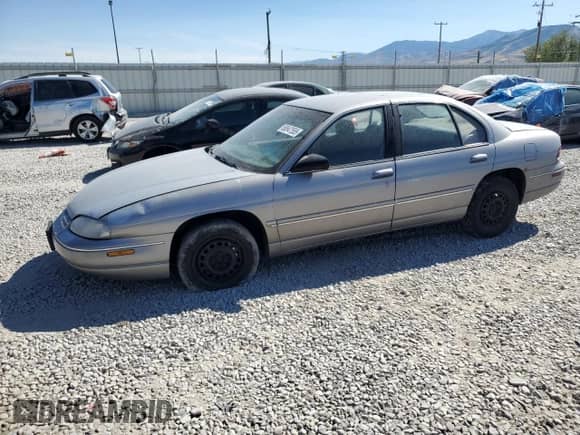 1996 Chevrolet Lumina с VIN 2G1WL52M5T1181130, выставлен на аукционе Copart как лот 68547555 с пробегом 142 393 миль миль и Списание • Salvage title. История ставок и продаж доступна на DreamBid. Изображение 1.