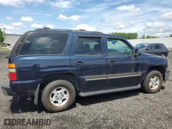 2004 Chevrolet Tahoe LS с VIN 1GNEK13Z84J221708, выставлен на аукционе Copart как лот 63347135 с пробегом 336 108 миль миль и Чистый • Clean title. История ставок и продаж доступна на DreamBid. Изображение 3.