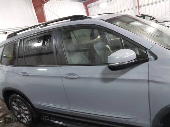 2022 Honda Passport EX-L with VIN 5FNYF7H52NB000679, listed as a IAAI auction lot 41449757 with 38,672 mi miles and . Bid and sale history available at DreamBid. Image 13.