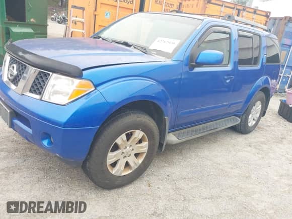 2005 Nissan Pathfinder LE с VIN 5N1AR18U15C730976, выставлен на аукционе IAAI как лот 42787920 с пробегом 231 697 миль миль и . История ставок и продаж доступна на DreamBid. Изображение 2.