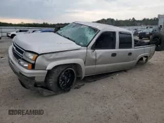 2007 Chevrolet Silverado 1500 LT1 with VIN 2GCEK13Z271148407, listed as a Copart auction lot 81691985 with 198,649 mi miles and Salvage title. Bid and sale history available at DreamBid. Image 1.
