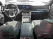 2024 Hyundai Santa Fe Limited с VIN 5NMP4DGL5RH008358, выставлен на аукционе Copart как лот 67625205 с пробегом 18 135 миль миль и Списание • Salvage title. История ставок и продаж доступна на DreamBid. Изображение 8.