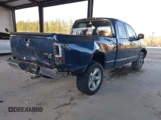 2006 Dodge 1500 SLT z VIN 1D7HU18PX6J230720, wystawiony jako IAAI lot #43461733 z przebiegiem 209 612 mil mil oraz . Historia ofert i sprzedaży dostępna na DreamBid. Obrazek 4.