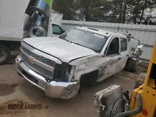 2019 Chevrolet Silverado 3500 с VIN 1GC4KVCG3KF140156, выставлен на аукционе Copart как лот 53305365 с пробегом 88 653 миль миль и На запчасти • Non repairable. История ставок и продаж доступна на DreamBid. Изображение 1.