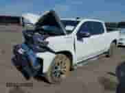 2020 Chevrolet Silverado 1500 LT с VIN 3GCUYDET4LG203526, выставлен на аукционе IAAI как лот 42107566 с пробегом 106 584 миль миль и . История ставок и продаж доступна на DreamBid. Изображение 2.