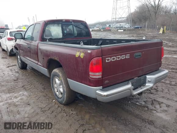 2000 Dodge Dakota Sport with VIN 1B7GL22N9YS577541, listed as a IAAI auction lot 41481221 with 148,815 mi miles and . Bid and sale history available at DreamBid. Image 3.