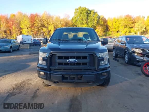 2016 Ford F-150 XLT z VIN 1FTEX1EP7GFB61305, wystawiony jako IAAI lot #43480475 z przebiegiem 275 724 mil mil oraz . Historia ofert i sprzedaży dostępna na DreamBid. Obrazek 12.