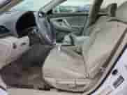 2007 Toyota Camry CE z VIN JTNBE46K373081977, wystawiony jako Copart lot #85546205 z przebiegiem 195 993 mil mil oraz Szkoda całkowita • Salvage title. Historia ofert i sprzedaży dostępna na DreamBid. Obrazek 7.