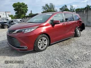 2023 Toyota Sienna Limited с VIN 5TDZRKEC1PS169592, выставлен на аукционе Copart как лот 80927884 с пробегом 9 431 миль миль и Списание • Salvage title. История ставок и продаж доступна на DreamBid. Изображение 1.